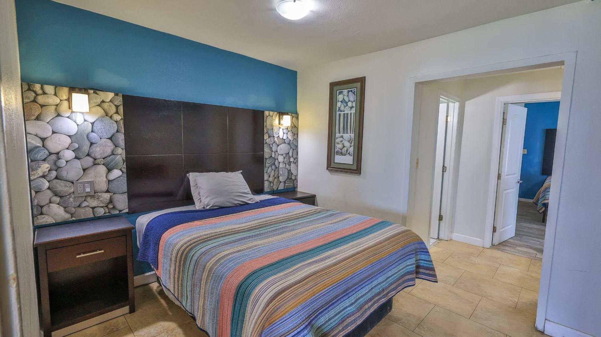 Driftwood Beach Motel Ormond Beach Exterior photo